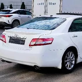 Toyota Camry 2010