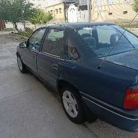 Opel Vectra 1989