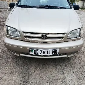 Toyota Sienna 2000