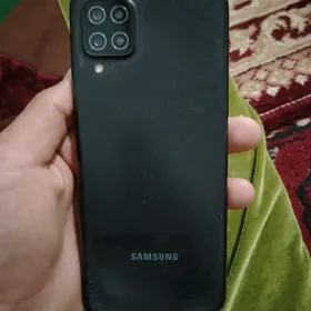 samsung A 12