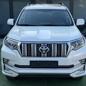 Toyota Land Cruiser Prado 2023