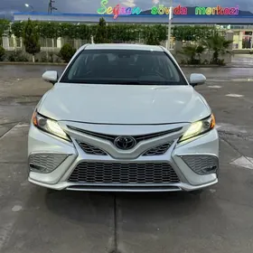 Toyota Camry 2022