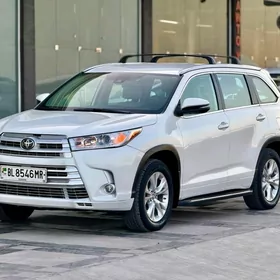 Toyota Highlander 2019