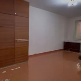 10 MKR 1 KOMNAT 34 IPOTEKA