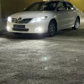 Toyota Camry 2010