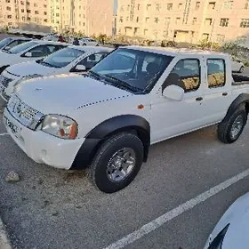 Nissan Navara 2014