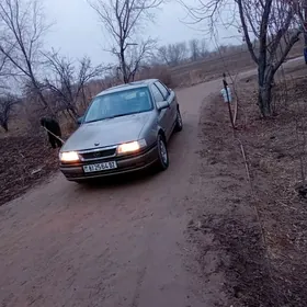 Opel Vectra 1992