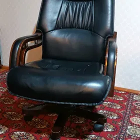 KRESLO ОФИСНЫЙ