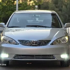 Toyota Camry 2004
