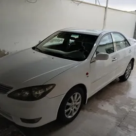 Toyota Camry 2004