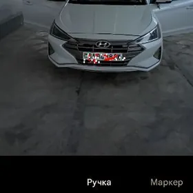 Hyundai Elantra 2020