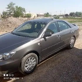 Toyota Camry 2003
