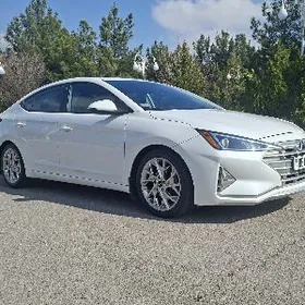 Hyundai Elantra 2020