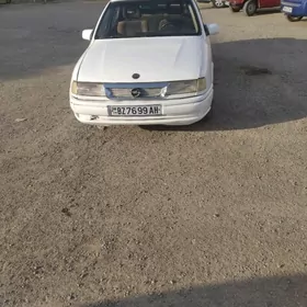 Opel Vectra 1990