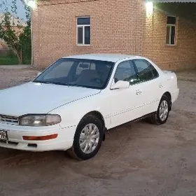 Toyota Camry 1993