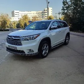 Toyota Highlander 2016