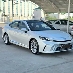 Toyota Camry 2026