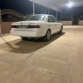 Toyota Camry 2000