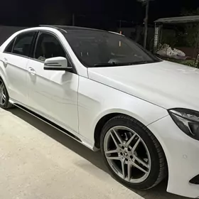 Mercedes-Benz E350 2010