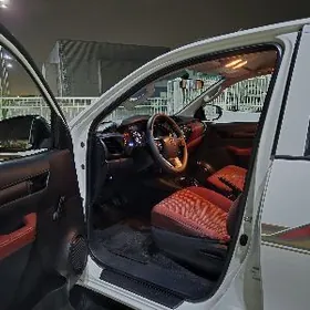 Toyota Hilux 2019