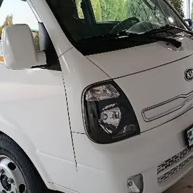 Kia Bongo 2018