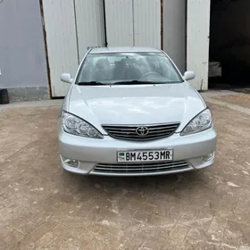 Toyota Camry 2005