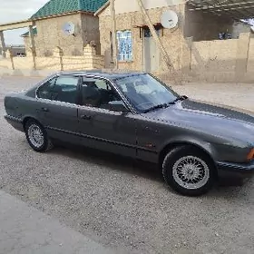 BMW 525 1991