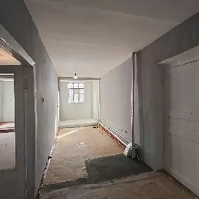 Джудзавод 3нжи этаж 3комнат