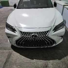 Lexus ES 350 2025