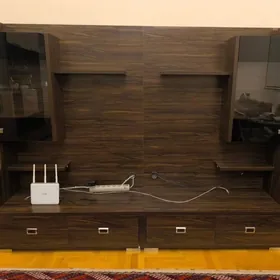 горка/подставка под тв