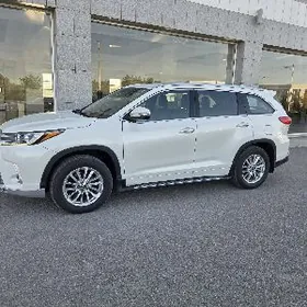 Toyota Highlander 2017
