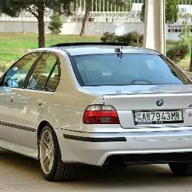 BMW E39 2002