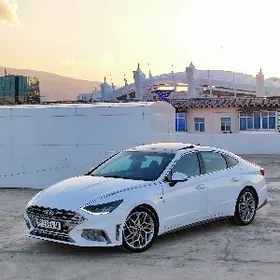 Hyundai Sonata 2021