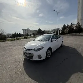 Toyota Corolla 2015