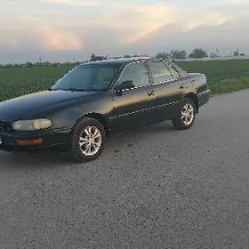 Toyota Camry 1993