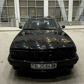 BMW 525 1990