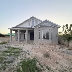 Eýesinden  satlyk jay!