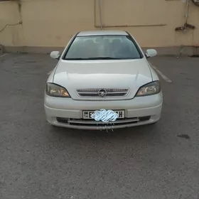 Opel Astra 2001