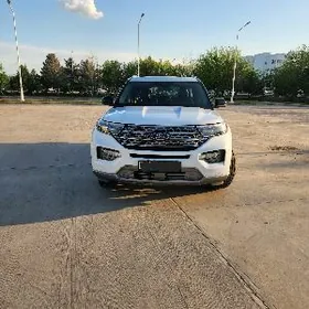 Ford Explorer 2021