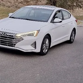 Hyundai Elantra 2020