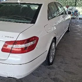 Mercedes-Benz E350 2011