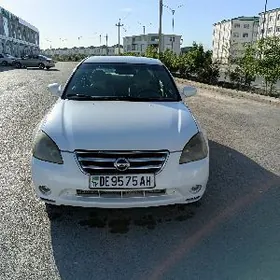 Nissan Altima 2005