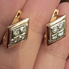 gyzyl gadymy gulakalka