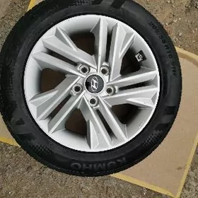 Hyundai Elantra diska