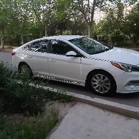 Hyundai Sonata 2016