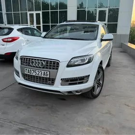 Audi Q7 2011
