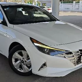 Hyundai Elantra 2021