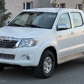Toyota Hilux 2012