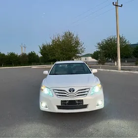 Toyota Camry 2011
