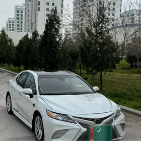 Toyota Camry 2020
